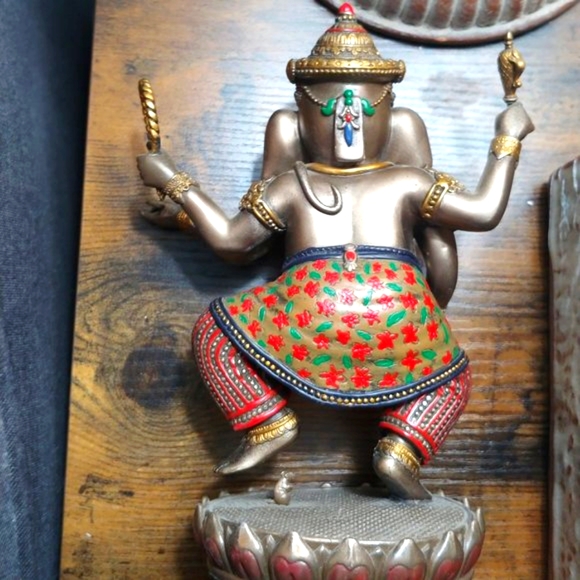 2 for 1 Ganesh statues - Picture 6 of 7